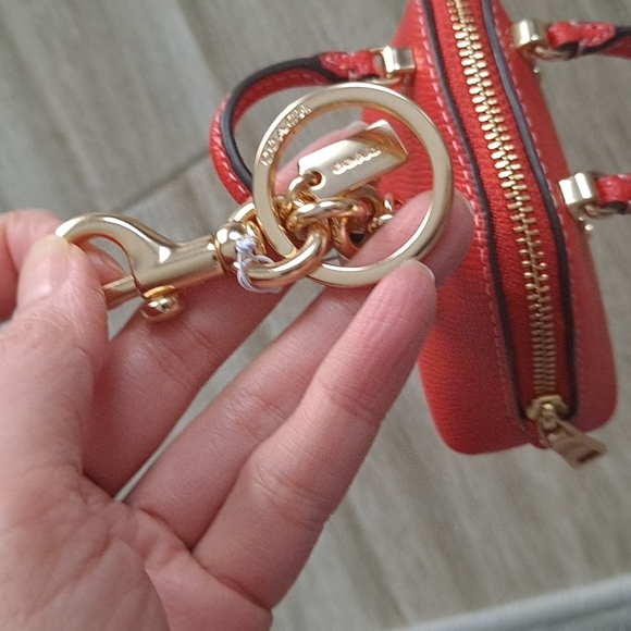 NWT red Coach bag charm - Picture 8 of 16